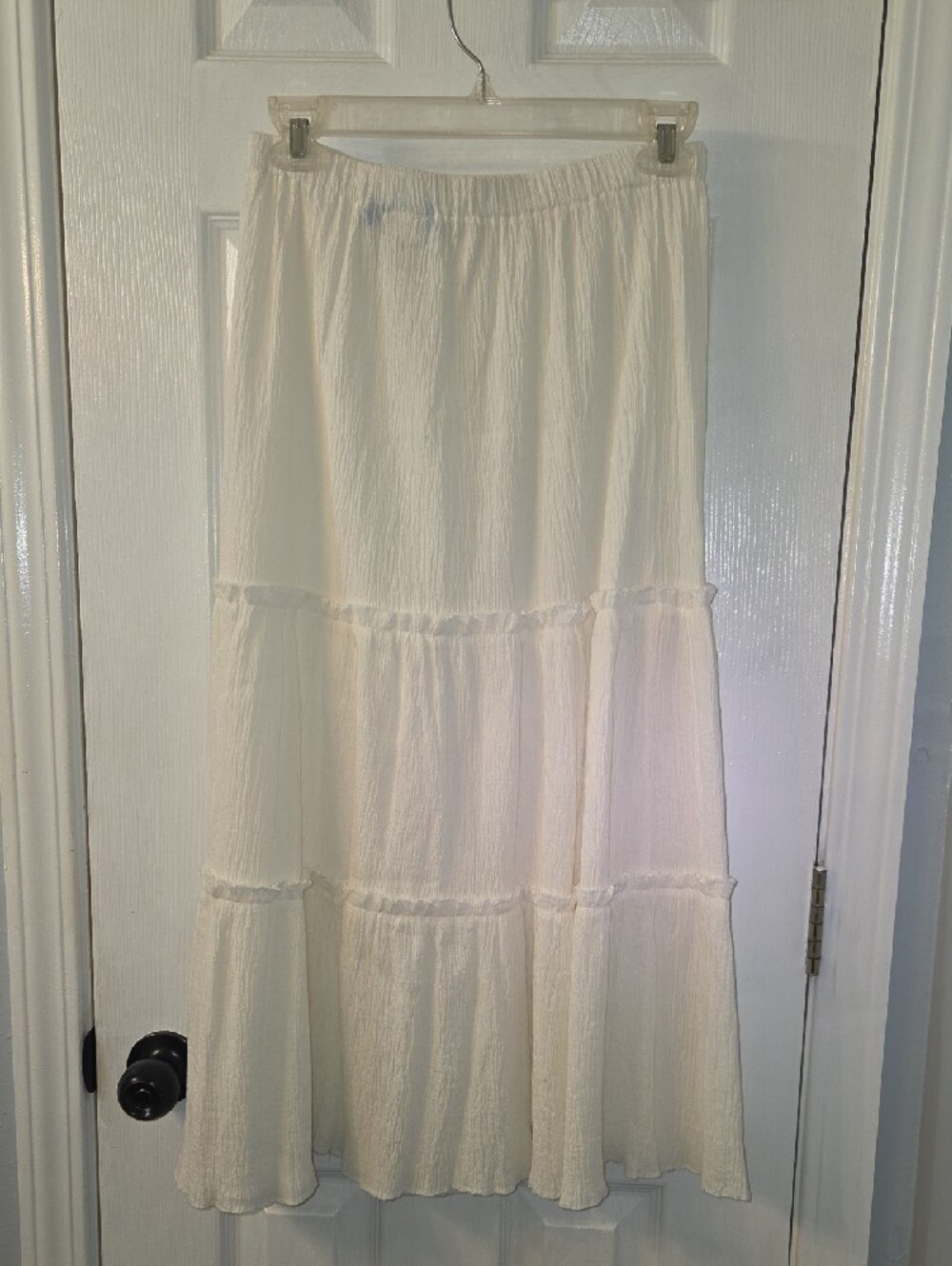 Women’s Tiered White Maxi Skirt - Picture 4 of 5